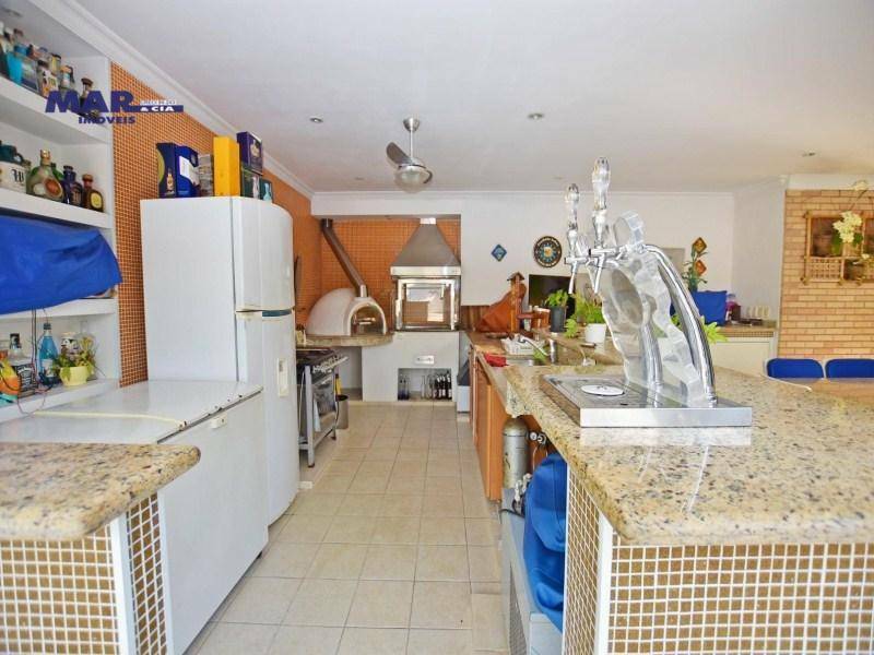 Casa à venda com 9 quartos, 800m² - Foto 4