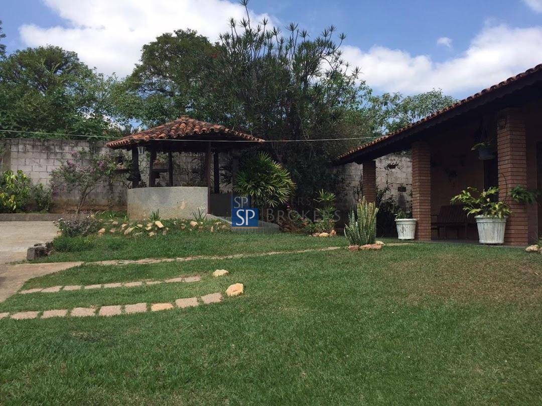 Chácara à venda com 5 quartos, 350m² - Foto 7