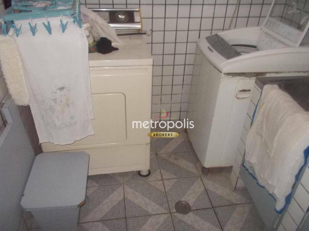 Sobrado à venda com 3 quartos, 200m² - Foto 28