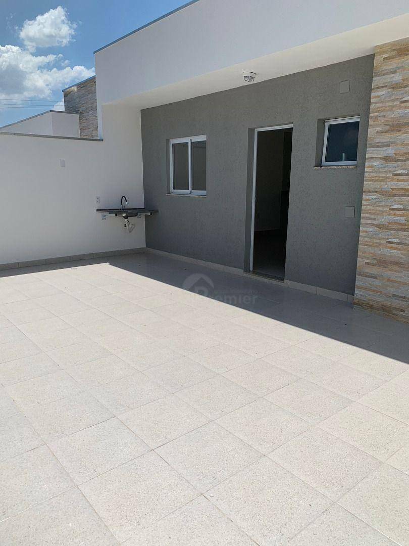 Casa à venda com 2 quartos, 60m² - Foto 10