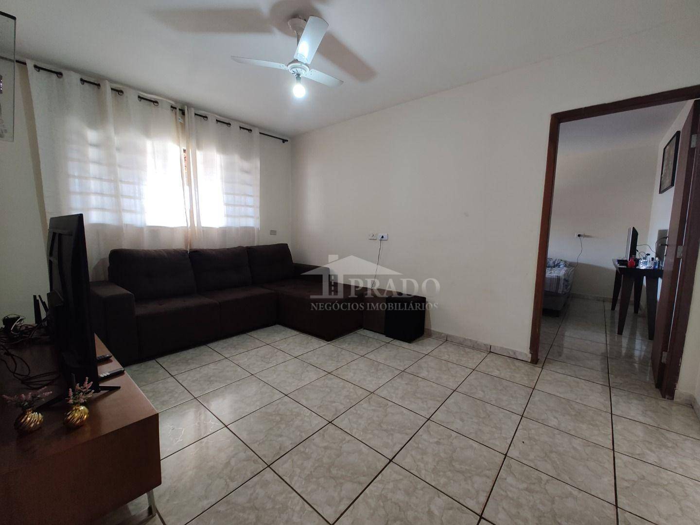 Casa à venda com 3 quartos, 169m² - Foto 3