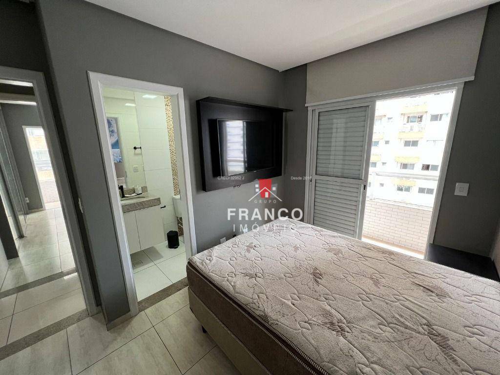 Apartamento à venda com 2 quartos, 90m² - Foto 20