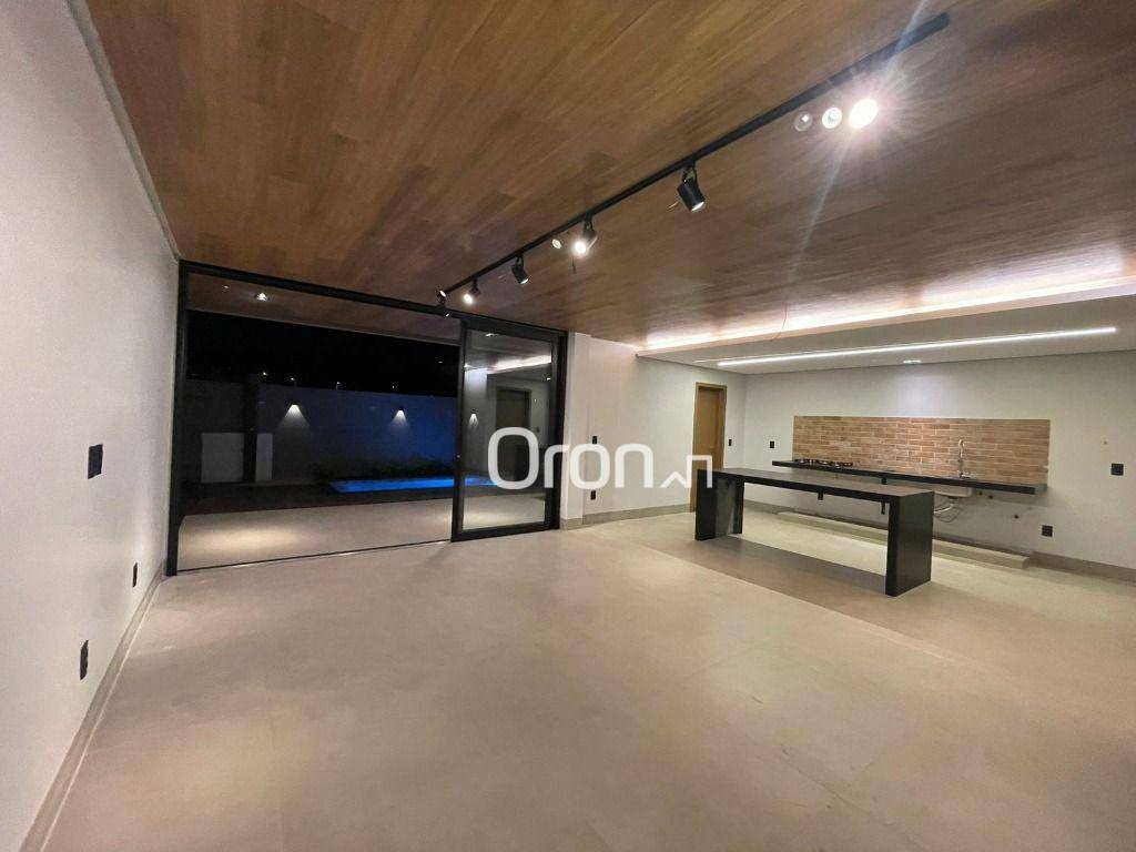 Sobrado à venda com 3 quartos, 250m² - Foto 3