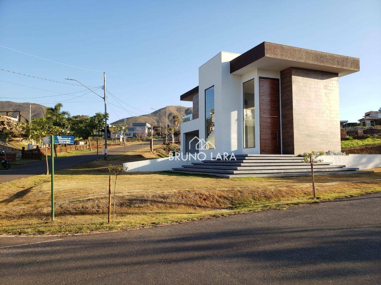 Casa de Condomínio à venda com 3 quartos, 300m² - Foto 3