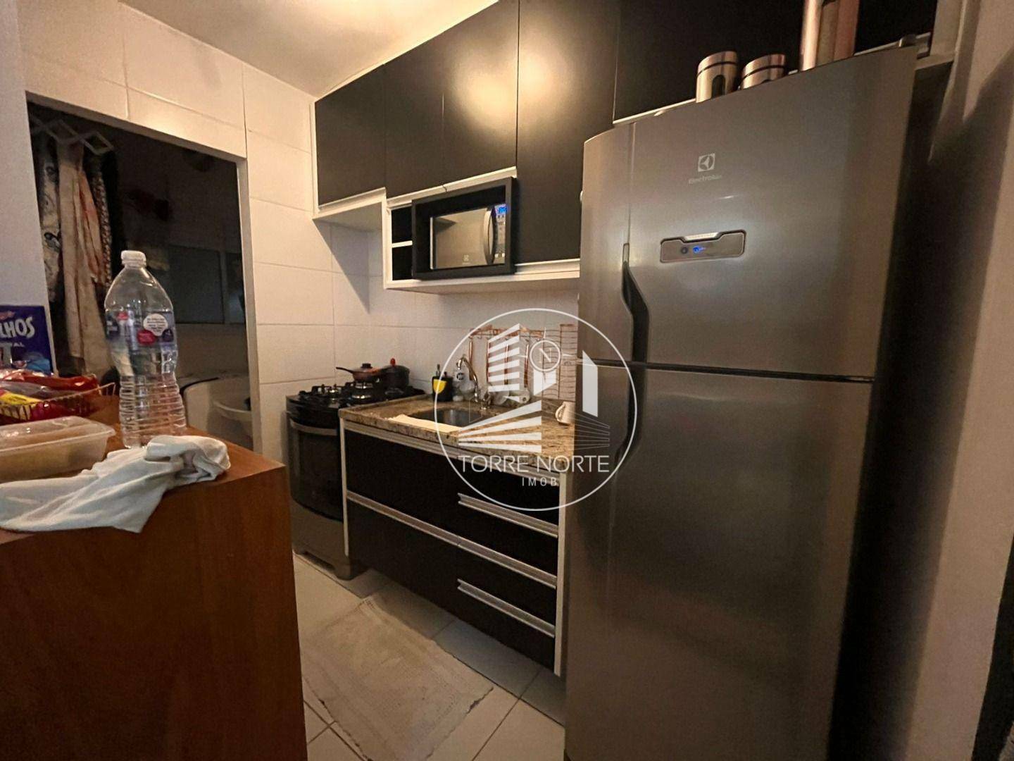 Apartamento à venda com 2 quartos, 56m² - Foto 10