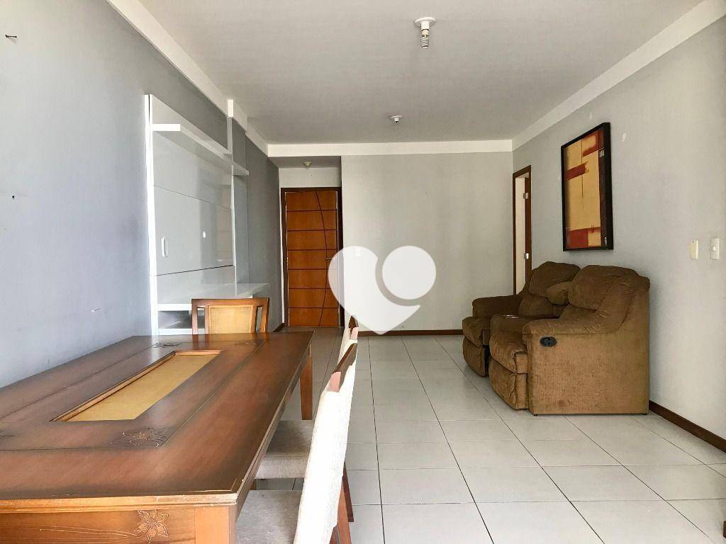 Apartamento para alugar com 3 quartos, 100m² - Foto 1