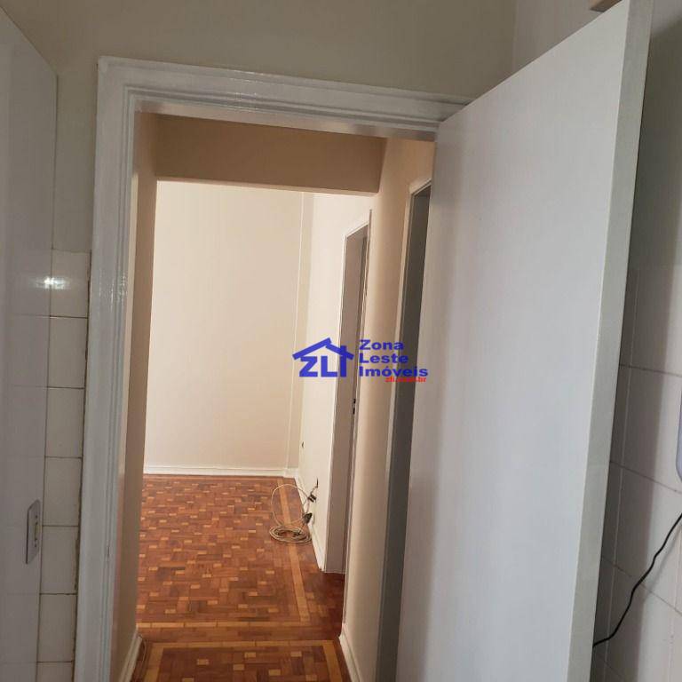 Apartamento à venda com 2 quartos, 73m² - Foto 4