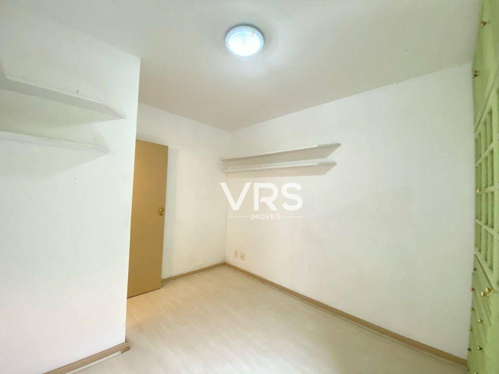 Apartamento à venda com 2 quartos, 80m² - Foto 8