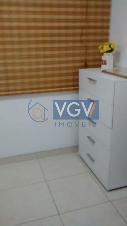 Apartamento para alugar com 2 quartos, 50m² - Foto 8