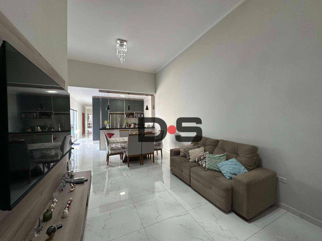 Casa de Condomínio à venda com 4 quartos, 200m² - Foto 1