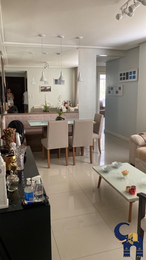 Apartamento à venda com 3 quartos, 120m² - Foto 1