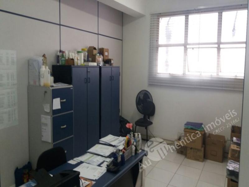 Prédio Inteiro para alugar, 640m² - Foto 22