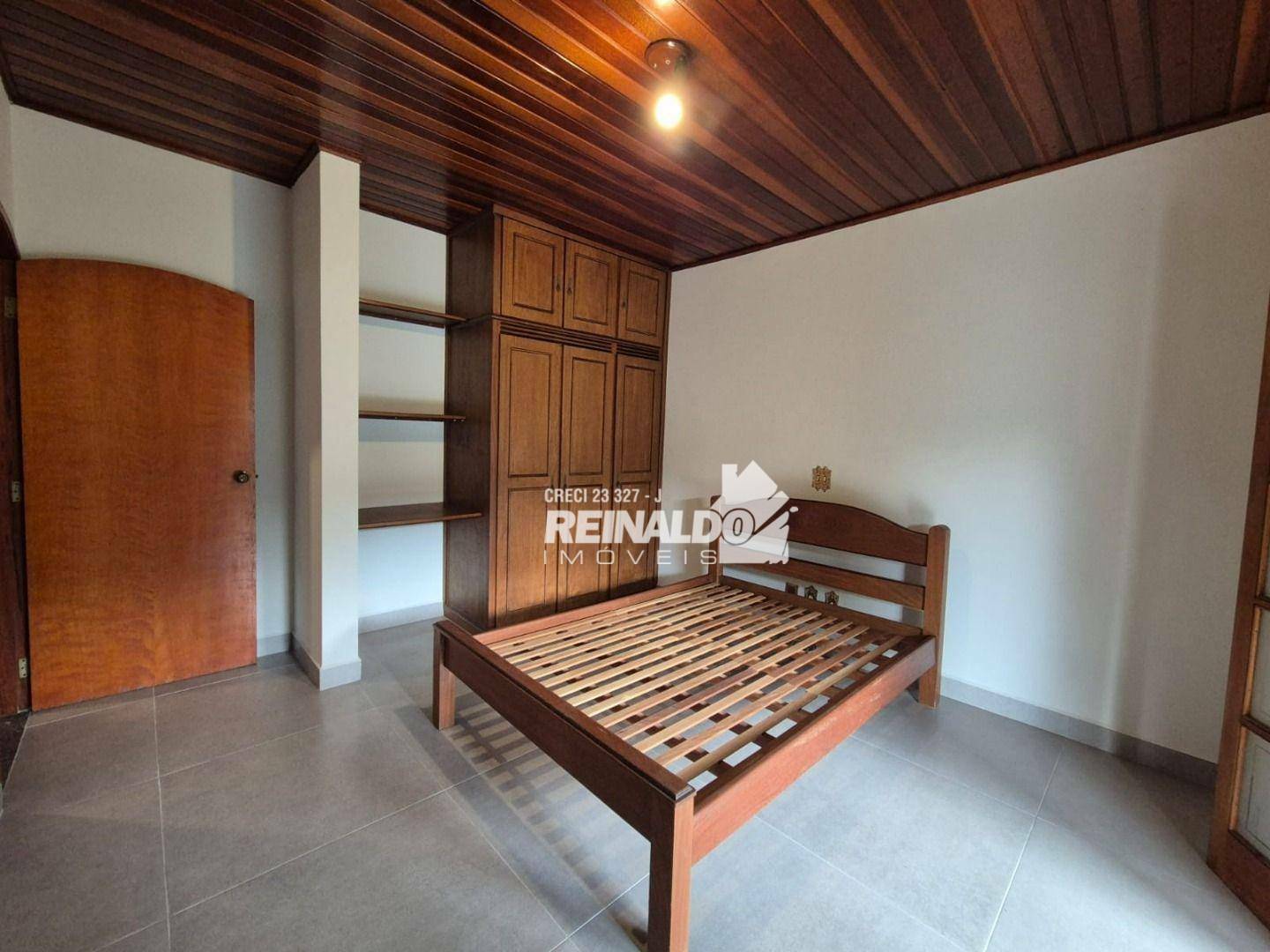 Casa de Condomínio à venda com 2 quartos, 360m² - Foto 23