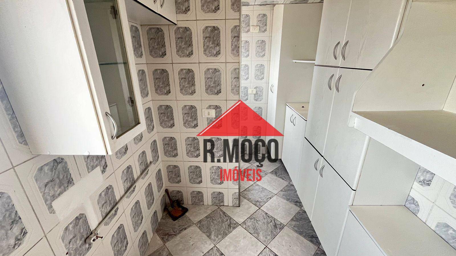 Apartamento para alugar com 2 quartos, 40m² - Foto 8