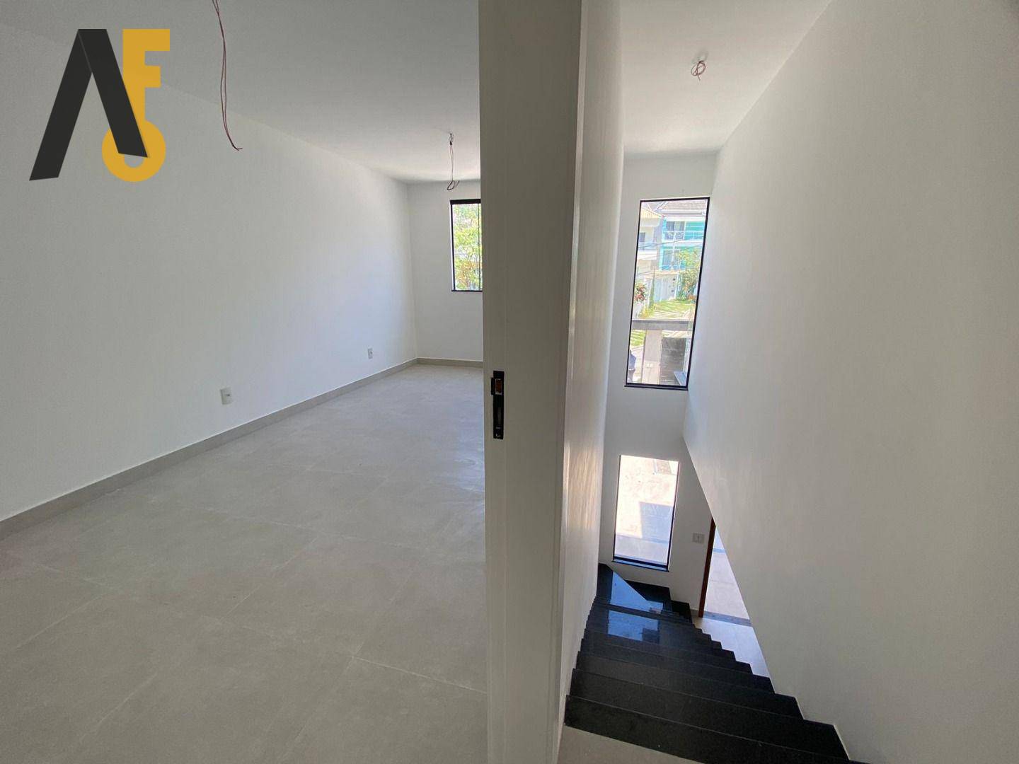 Casa de Condomínio à venda com 4 quartos, 195m² - Foto 9