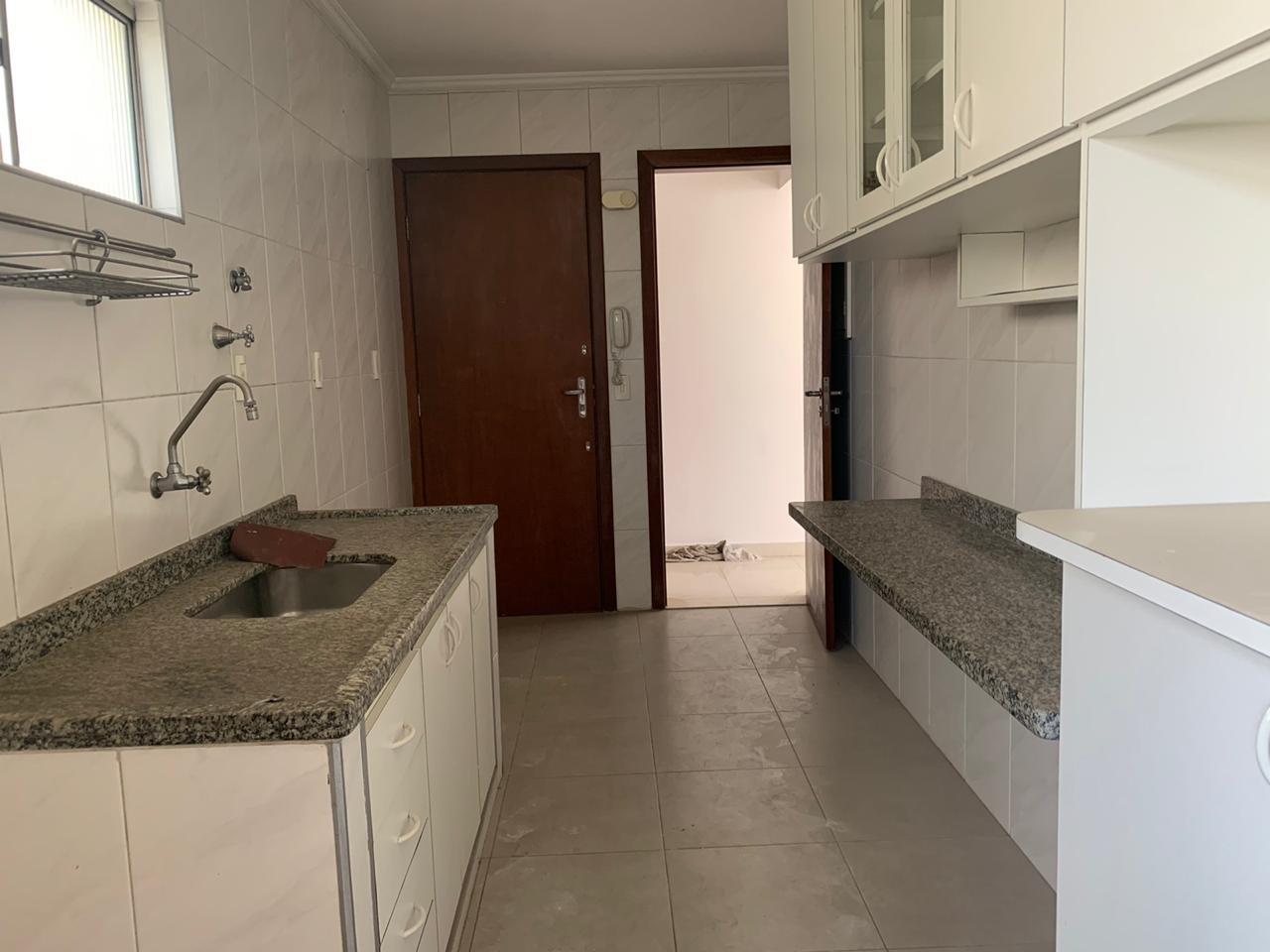 Apartamento à venda com 2 quartos, 86m² - Foto 7