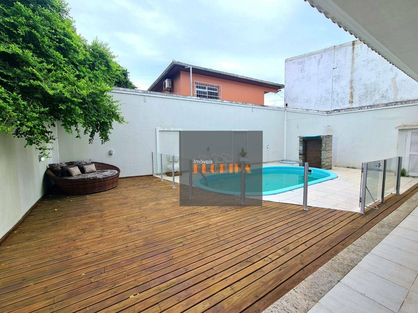 Casa à venda com 4 quartos, 217m² - Foto 36