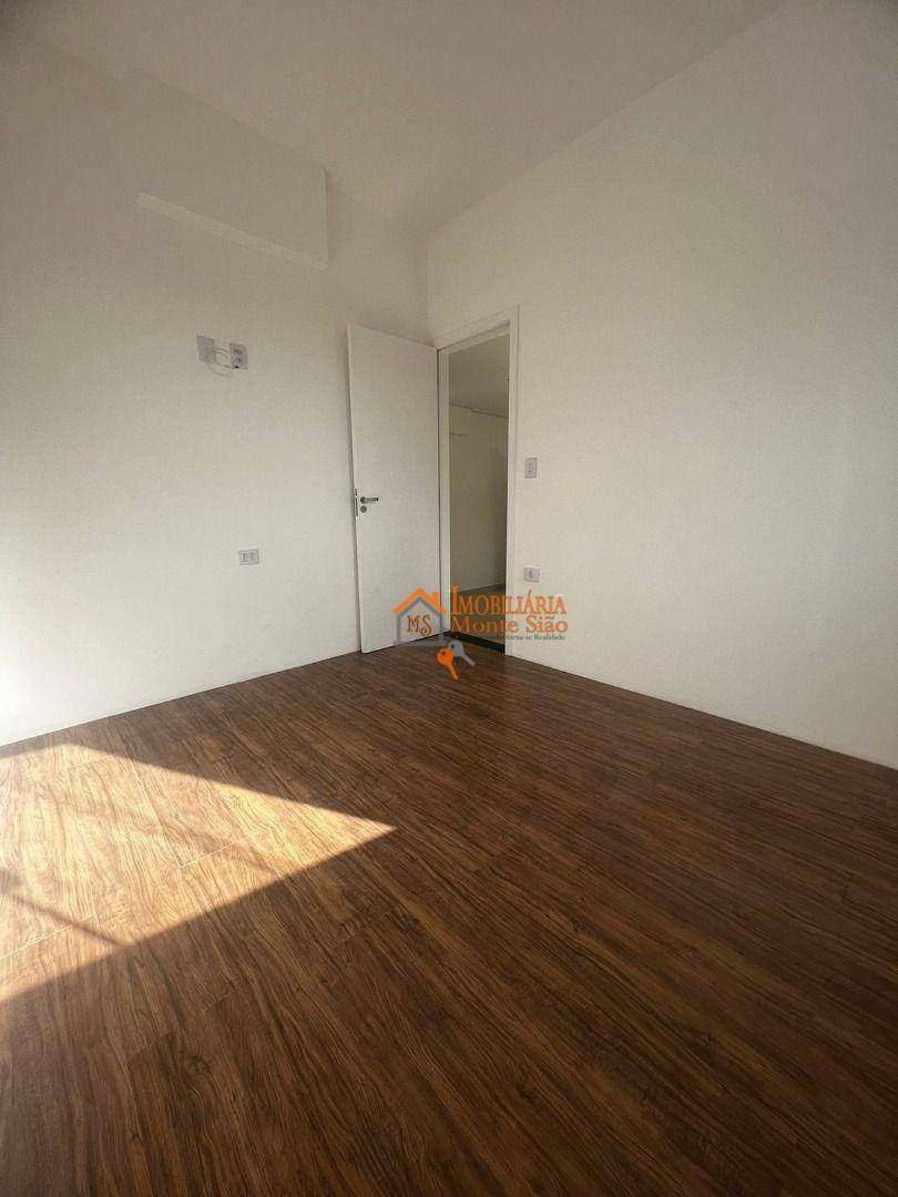 Casa para alugar com 2 quartos, 70m² - Foto 1