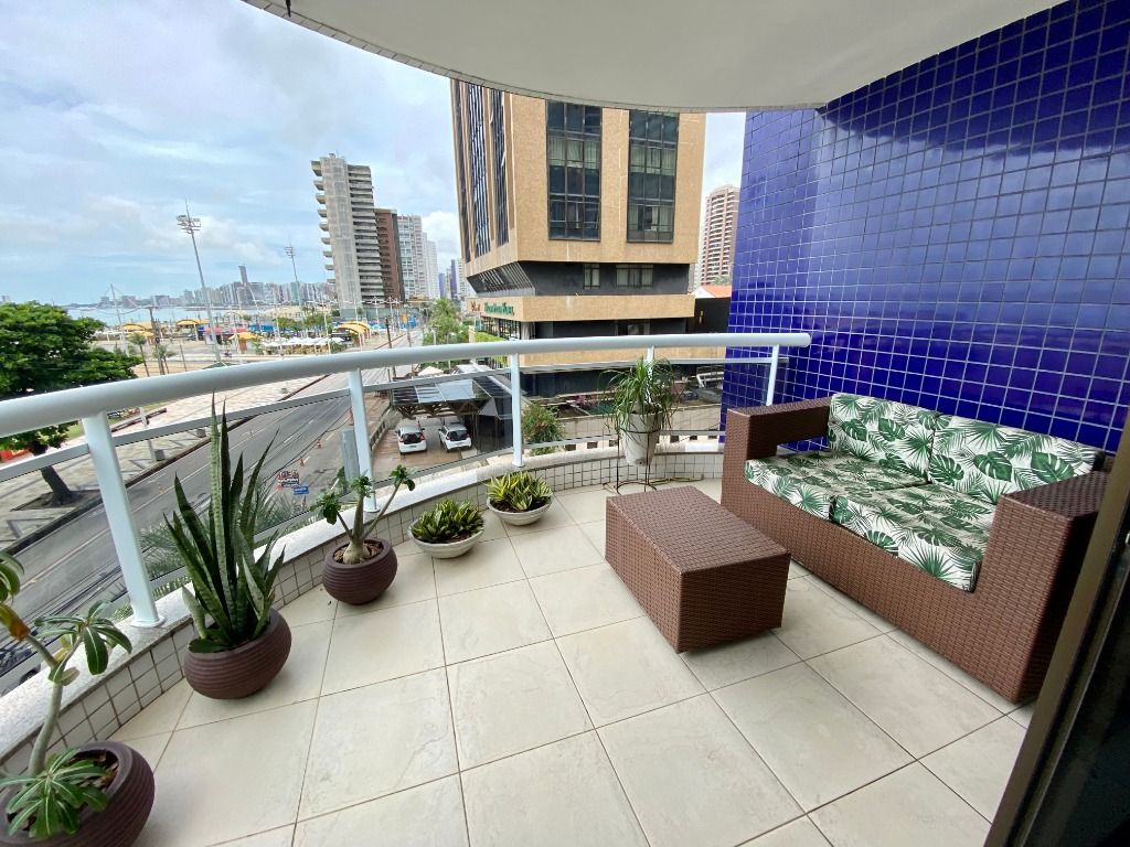 Apartamento à venda com 3 quartos, 165m² - Foto 5