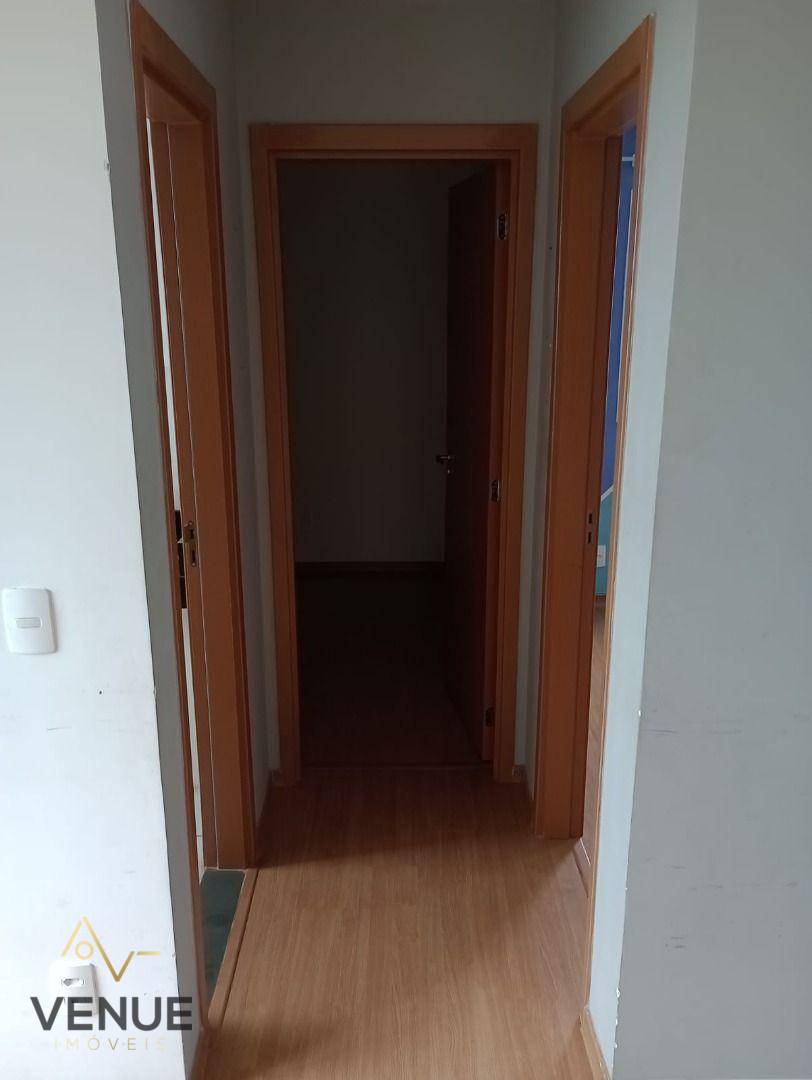 Apartamento à venda com 2 quartos, 44m² - Foto 25