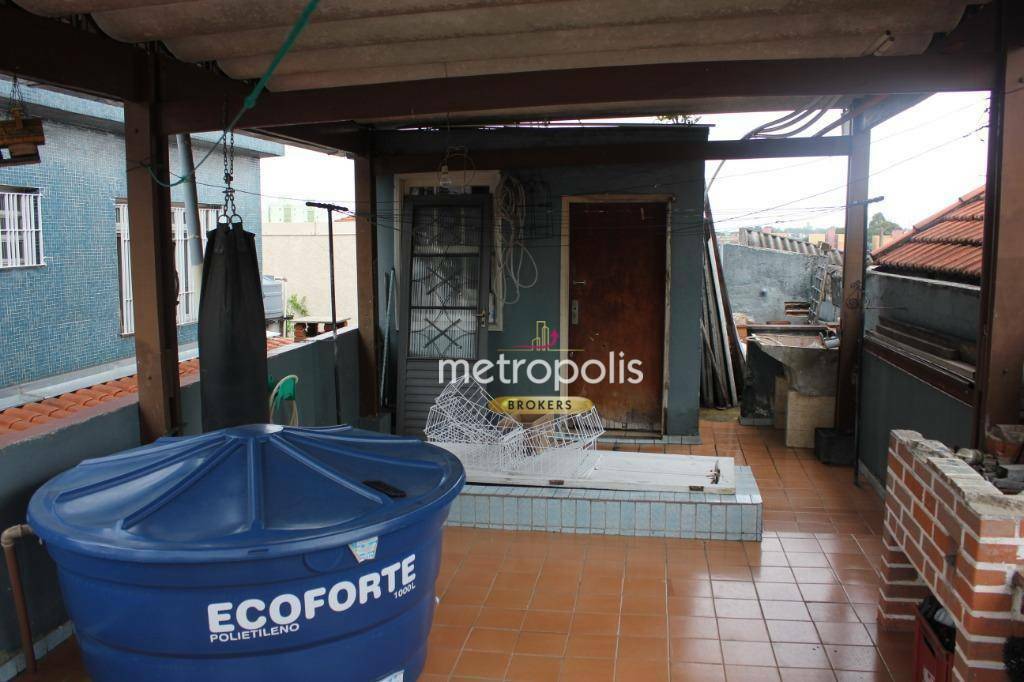 Sobrado à venda com 4 quartos, 250m² - Foto 33