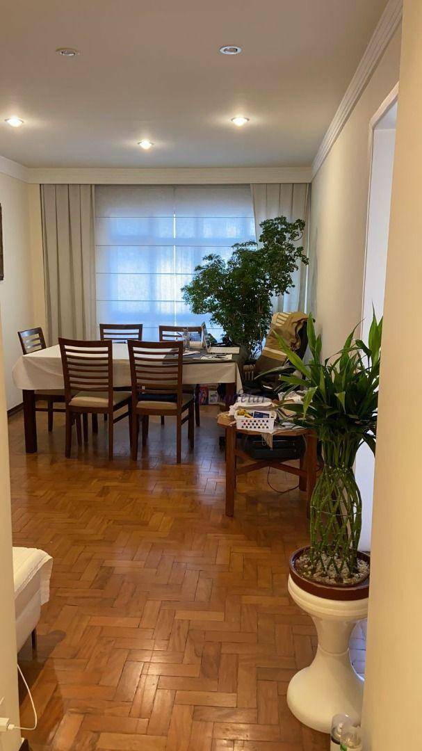 Apartamento à venda com 2 quartos, 78m² - Foto 2