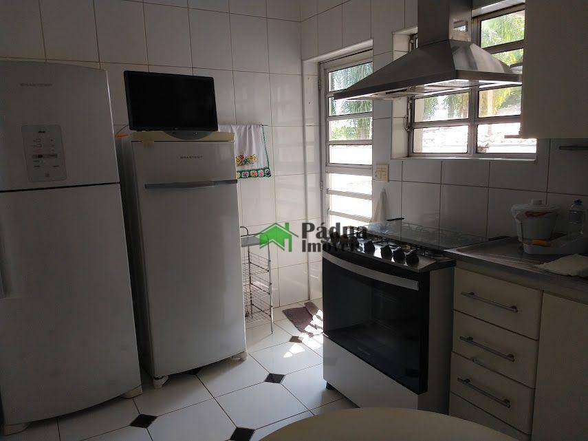 Casa à venda com 4 quartos, 630m² - Foto 22