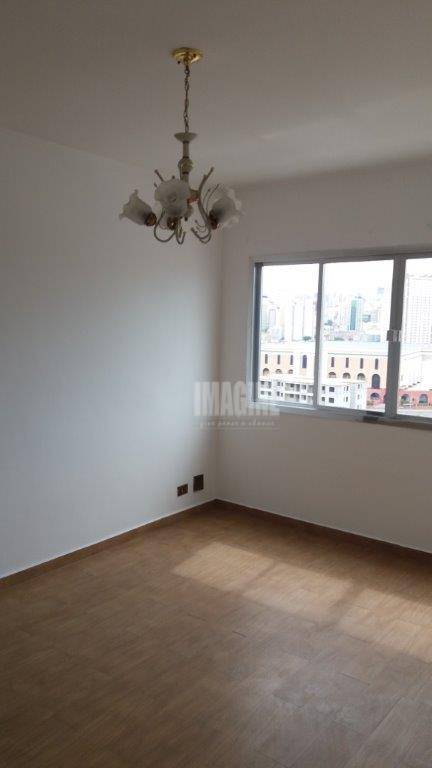 Apartamento à venda com 2 quartos, 57m² - Foto 1