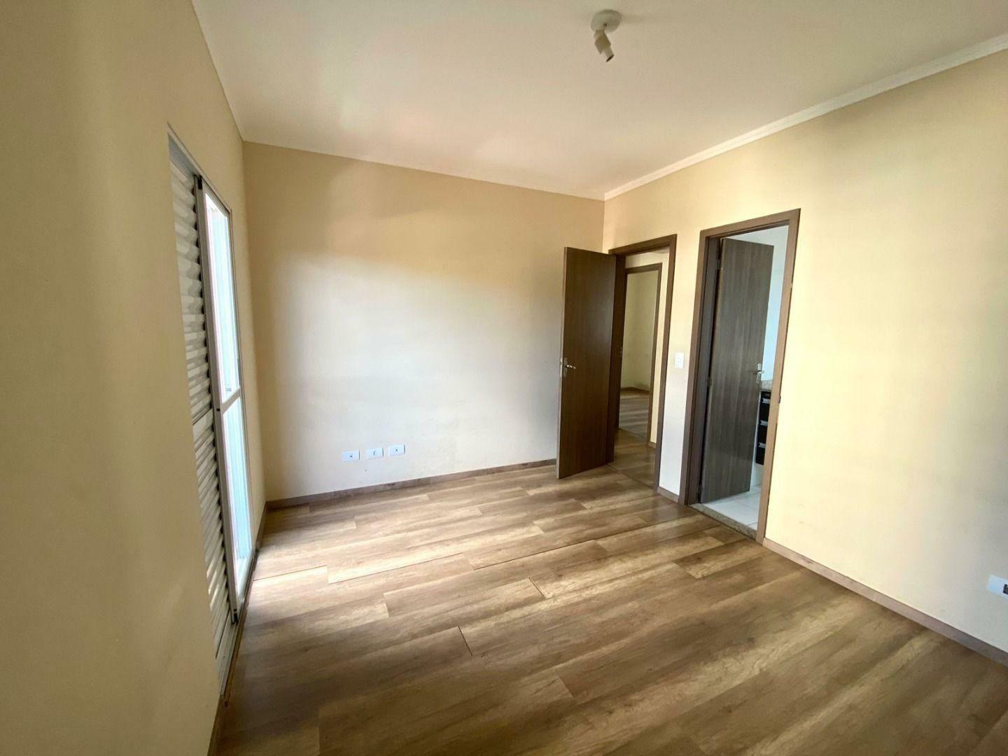 Apartamento à venda com 3 quartos, 95m² - Foto 11