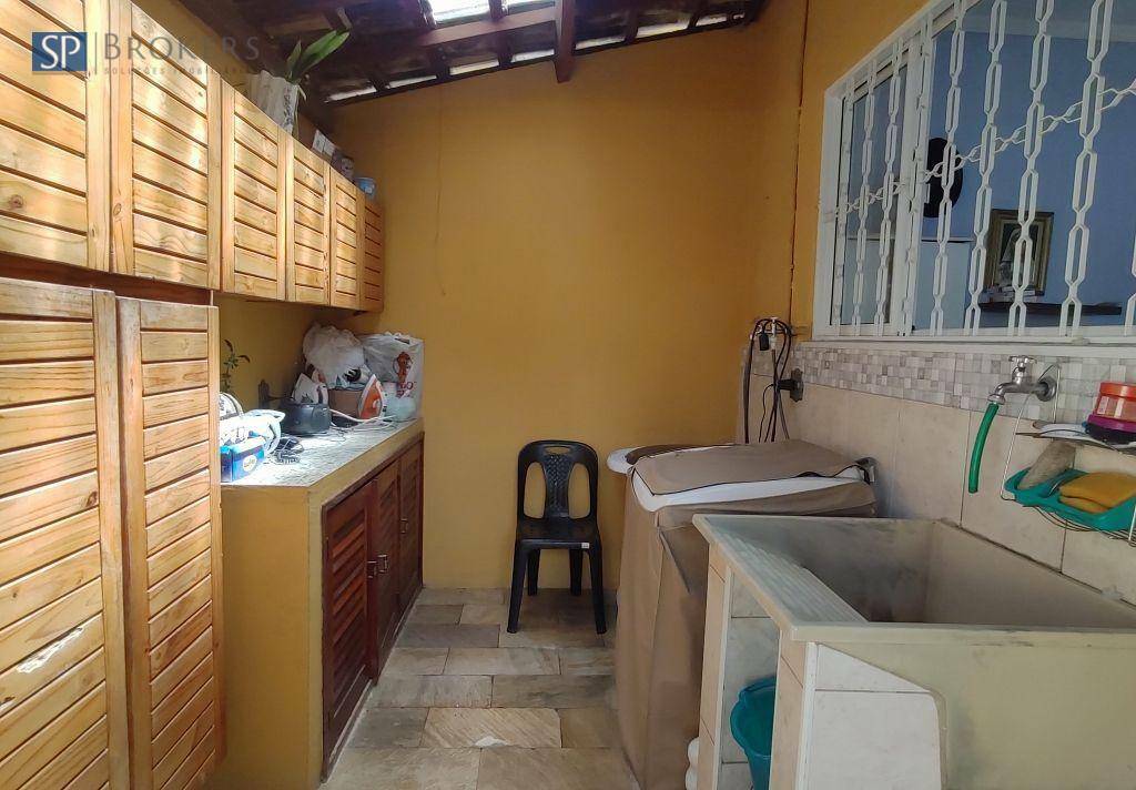 Casa à venda com 4 quartos, 116m² - Foto 29