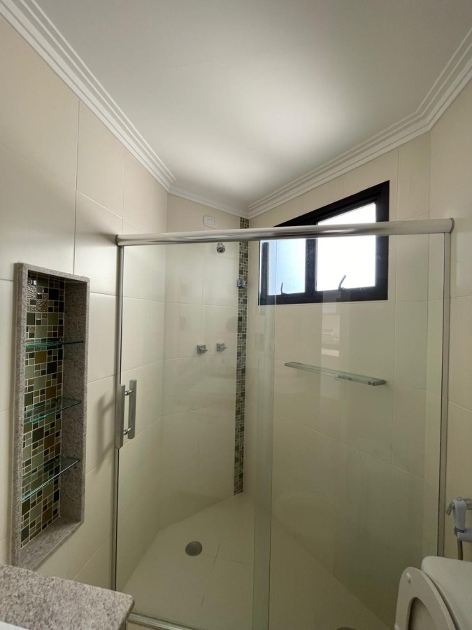 Apartamento para alugar com 3 quartos, 113m² - Foto 30