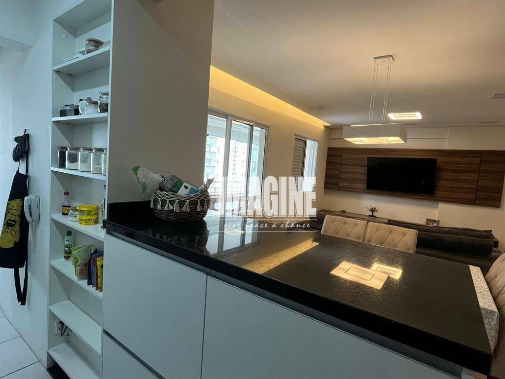 Apartamento à venda com 2 quartos, 86m² - Foto 6