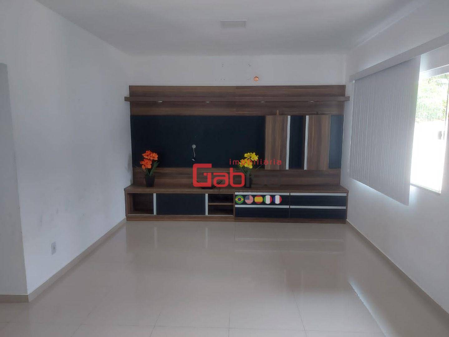 Casa à venda com 3 quartos, 360m² - Foto 3