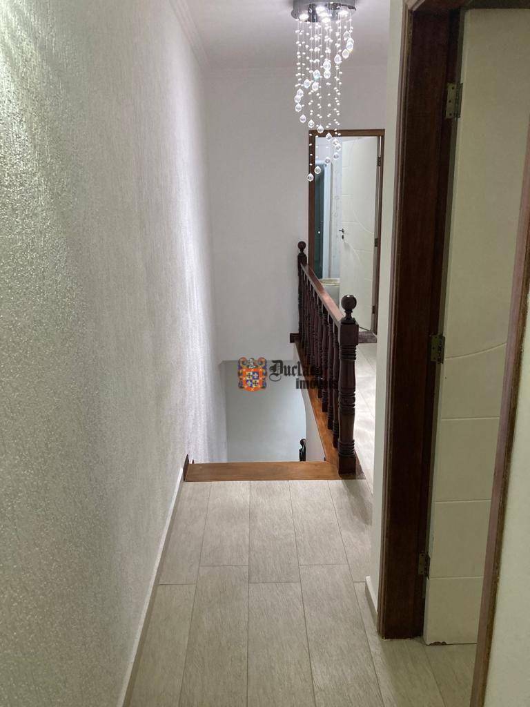 Sobrado à venda com 4 quartos, 320m² - Foto 18