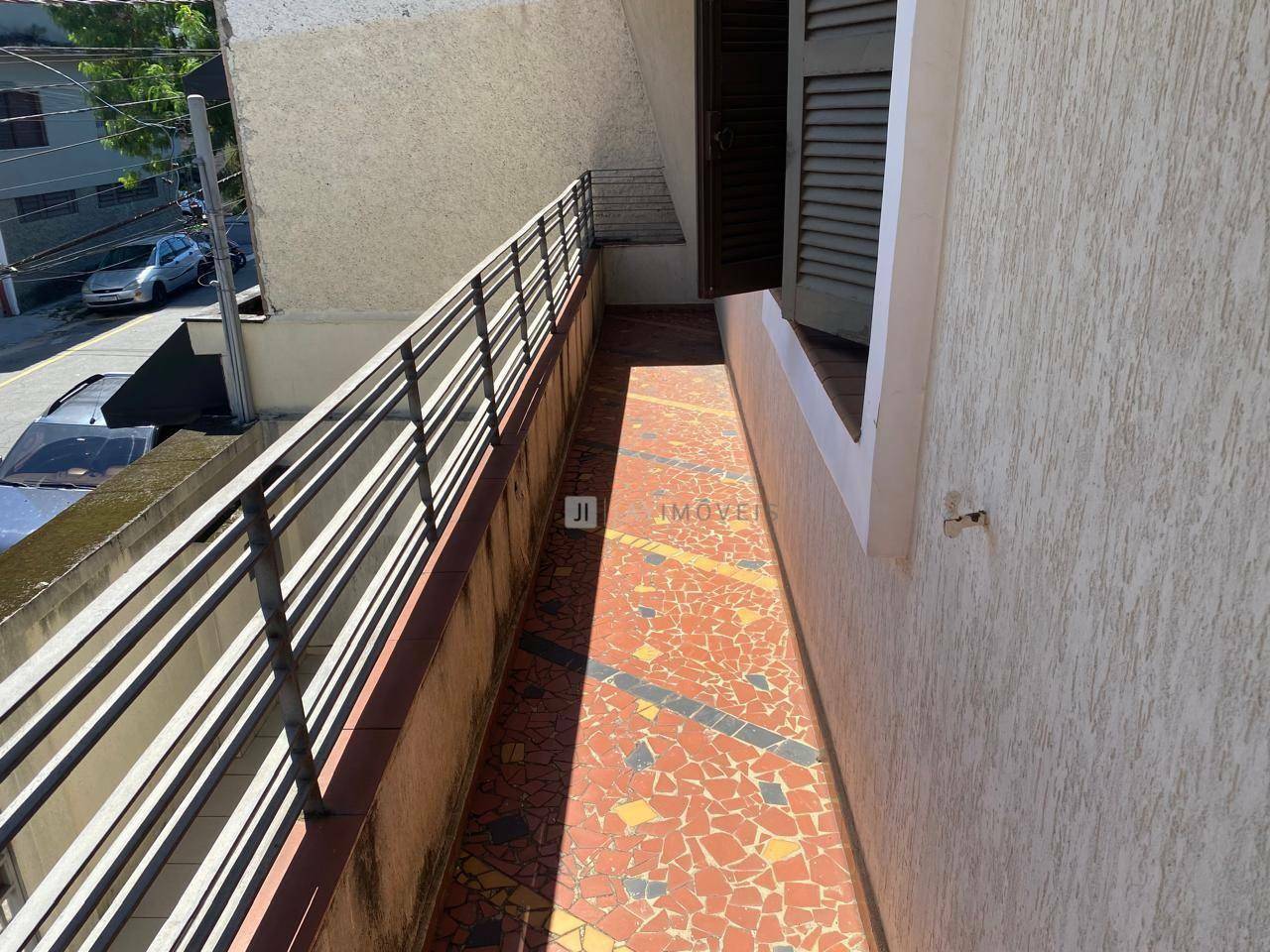 Sobrado à venda e aluguel com 3 quartos, 168m² - Foto 27