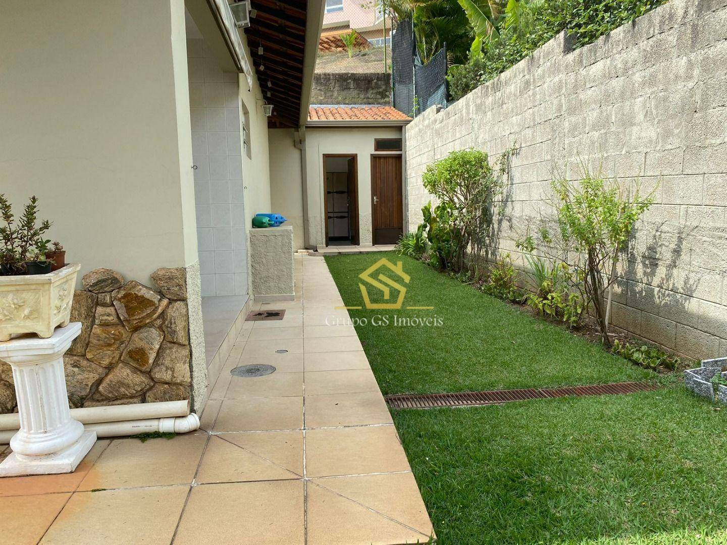Casa de Condomínio para alugar com 2 quartos, 250m² - Foto 23