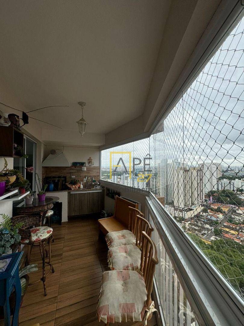 Apartamento à venda com 2 quartos, 82m² - Foto 3