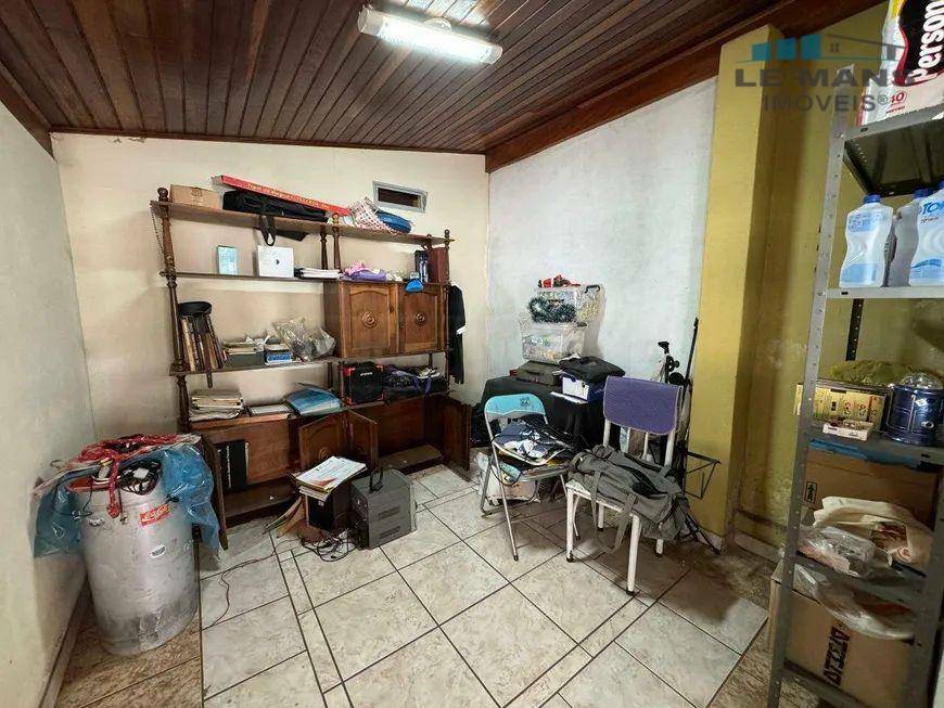 Casa à venda com 5 quartos, 238m² - Foto 25