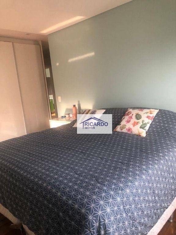 Apartamento à venda com 4 quartos, 223m² - Foto 5