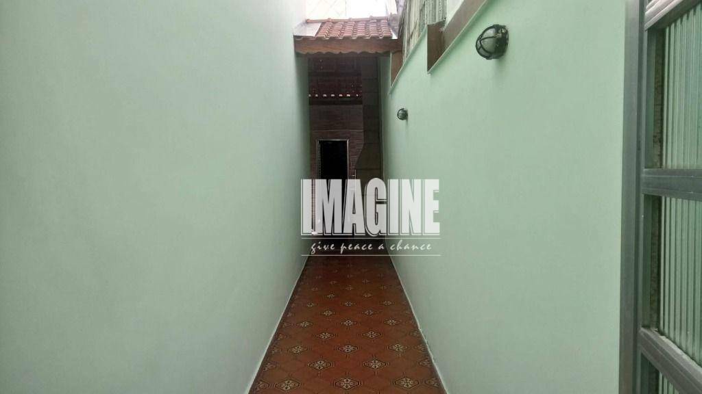 Sobrado à venda com 2 quartos, 100m² - Foto 30