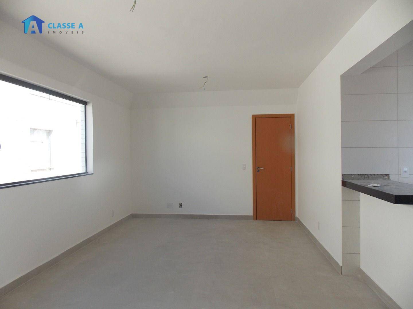 Cobertura à venda com 3 quartos, 184m² - Foto 2