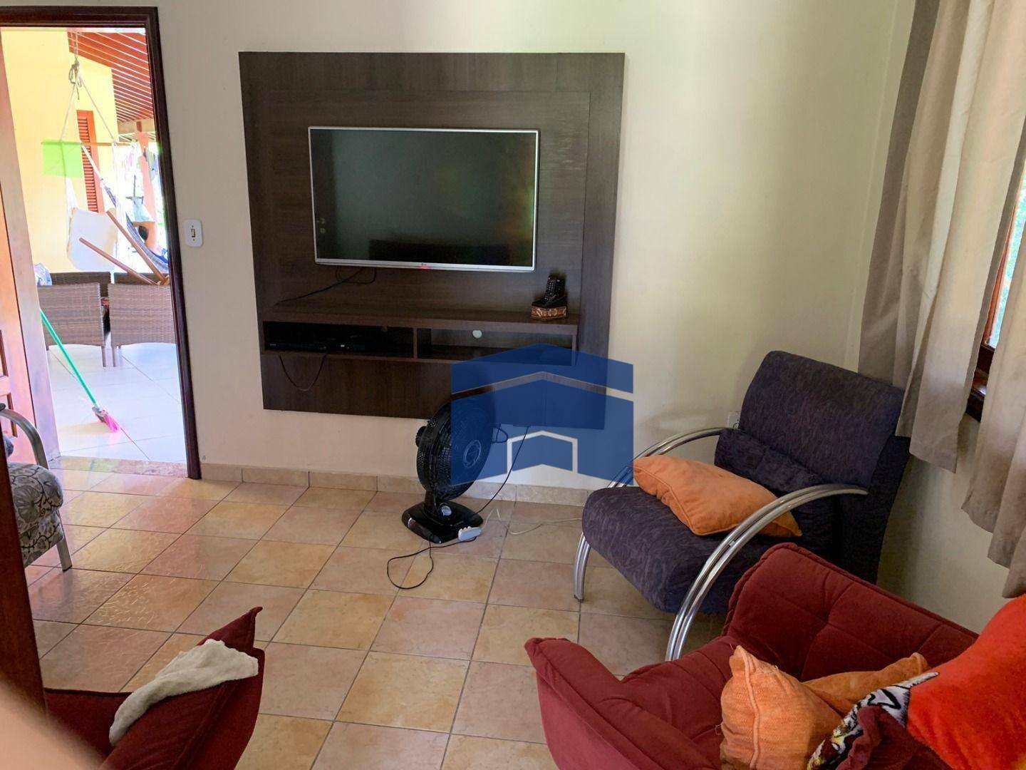 Chácara à venda com 4 quartos, 409m² - Foto 8