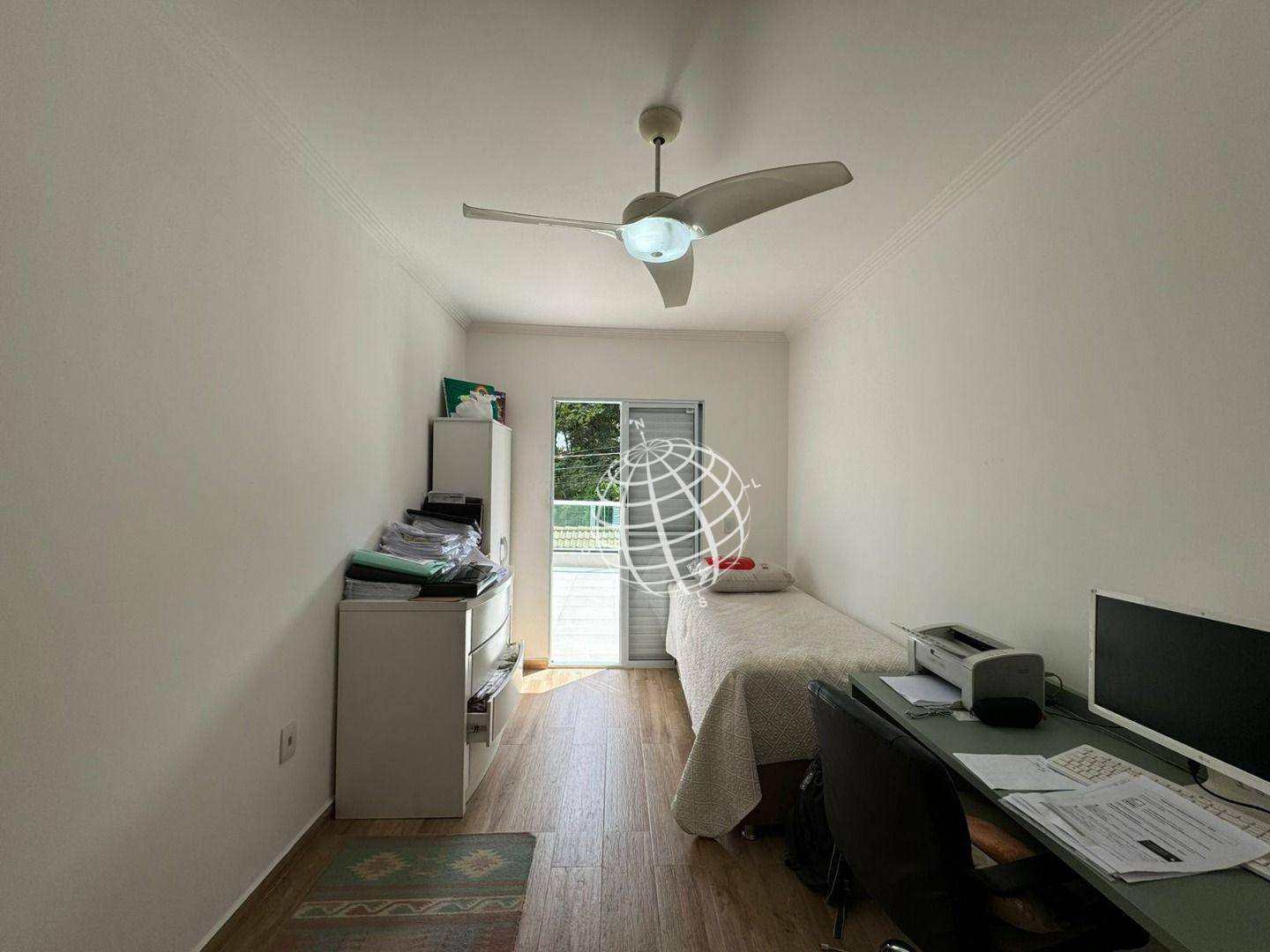 Casa à venda com 3 quartos, 192m² - Foto 18