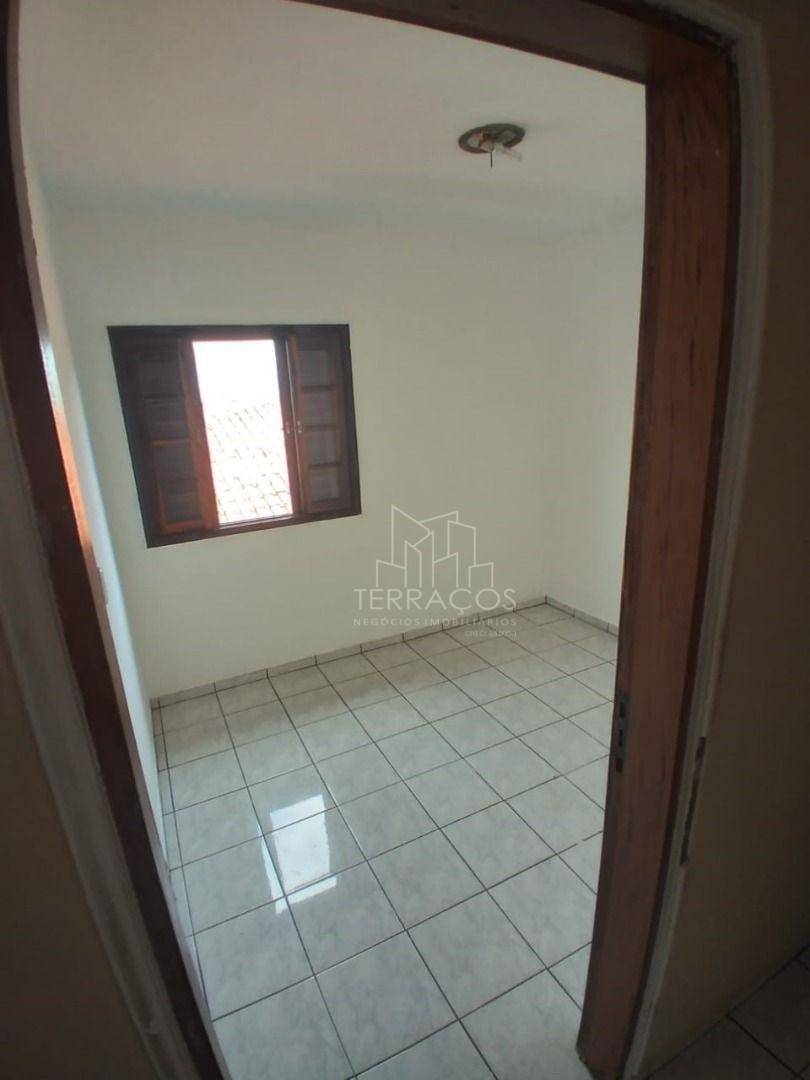 Casa à venda com 4 quartos, 180m² - Foto 8