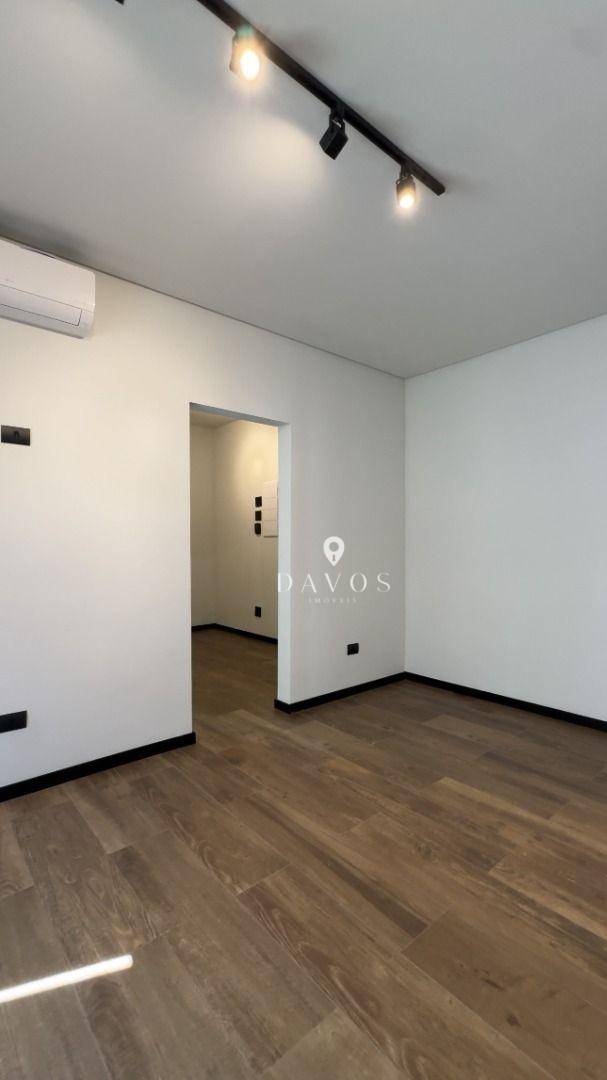 Casa à venda com 3 quartos, 200m² - Foto 11