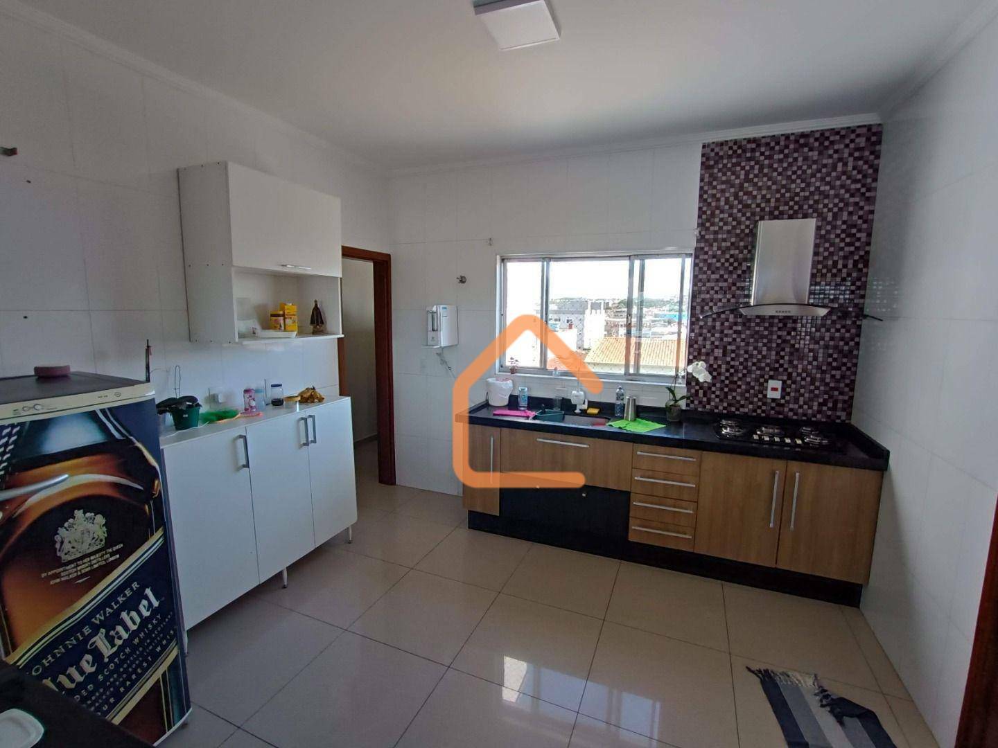 Apartamento para alugar com 3 quartos, 150m² - Foto 5