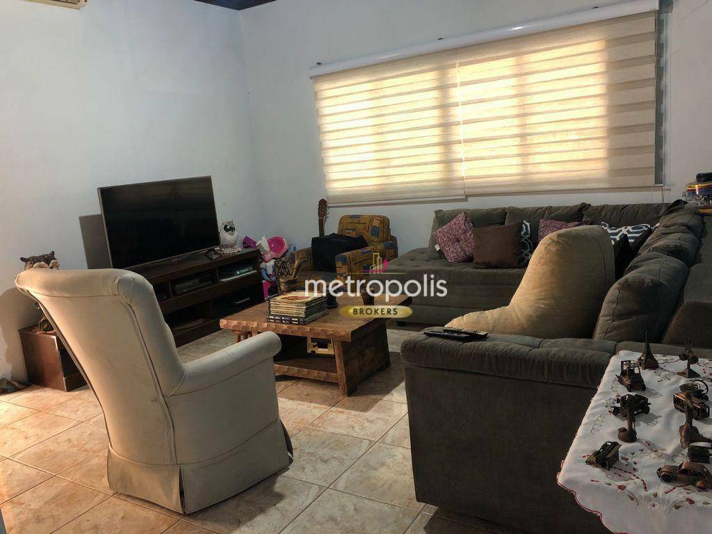 Casa à venda com 3 quartos, 325m² - Foto 10