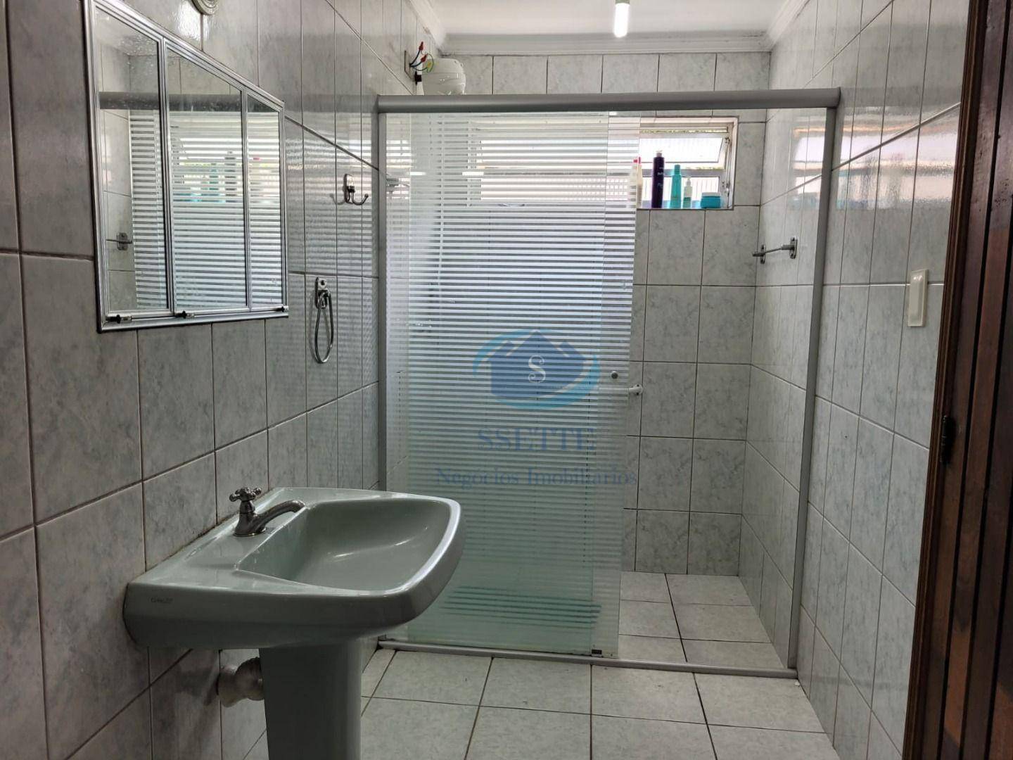 Sobrado à venda com 3 quartos, 211m² - Foto 3