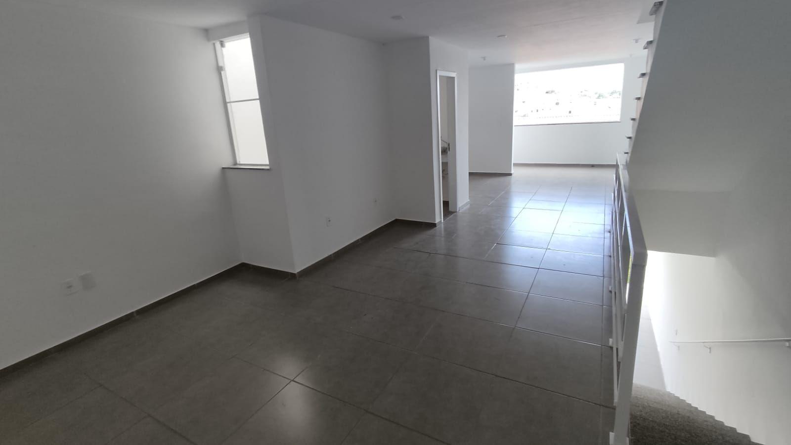 Casa à venda com 3 quartos, 250m² - Foto 6