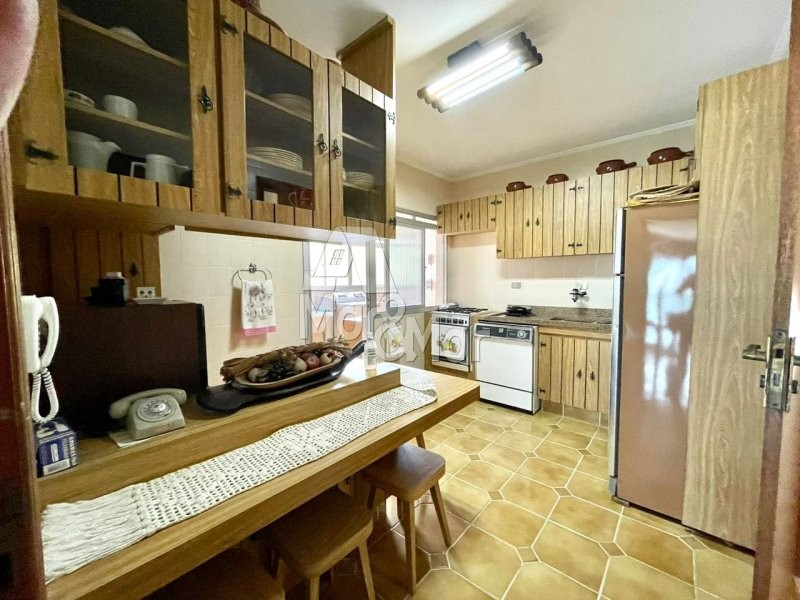 Apartamento à venda com 3 quartos, 165m² - Foto 17